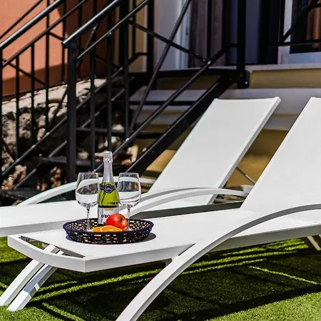 Luxurious Granada Park Retreat Apartman *