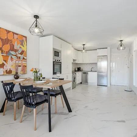 Luxurious Granada Park Retreat Apartman